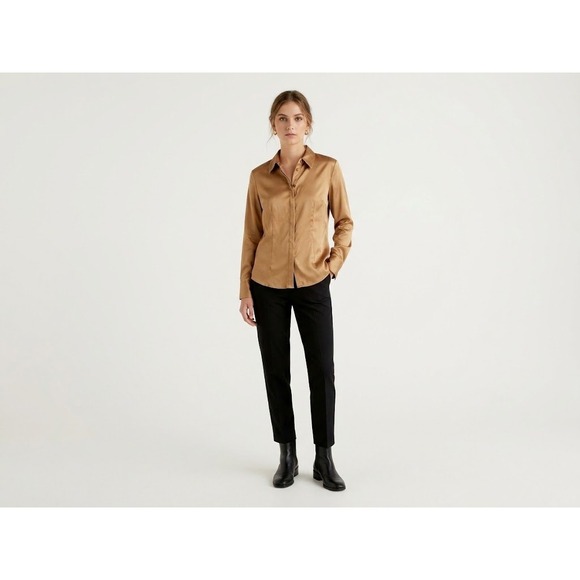 kathy ireland Tops - Kathy Ireland Blouse Womens XL Gold Excellent Satin Long Sleeve Button Down Top